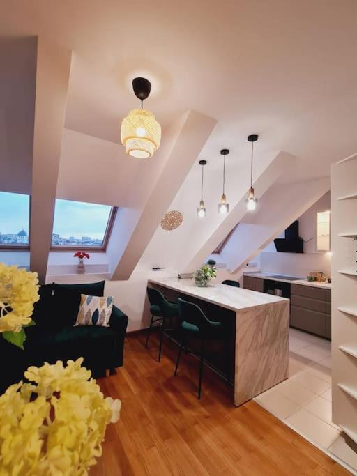 Bucharest Central B Apartment Bagian luar foto